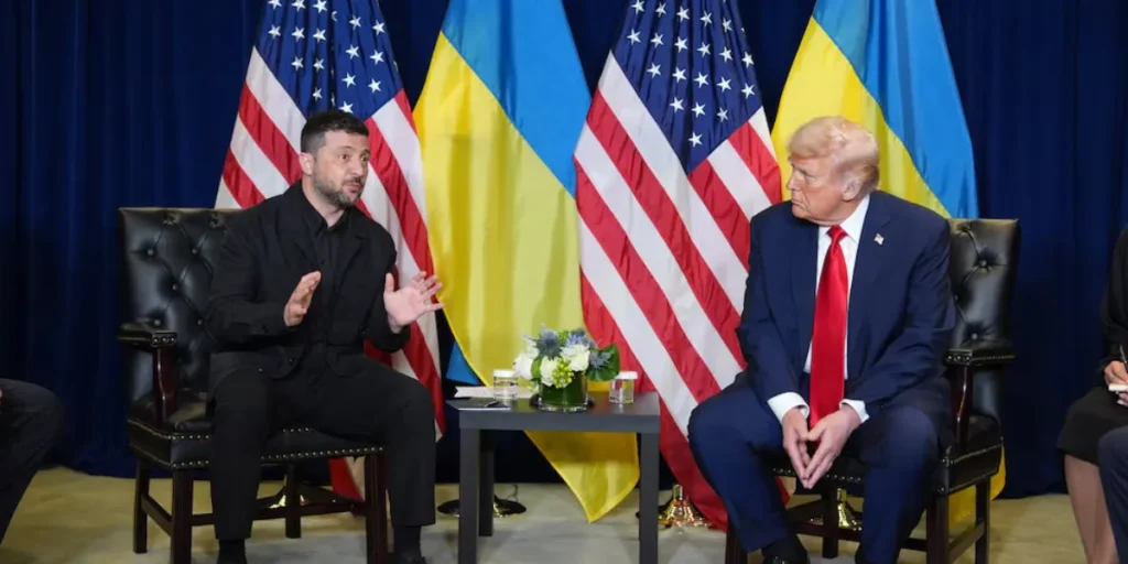 O encontro entre Volodymyr Zelensky e Donald Trump durante a Assembleia Geral das Nações Unidas, 23 de setembro de 2025, em Nova York (AP Photo/Evan Vucci)